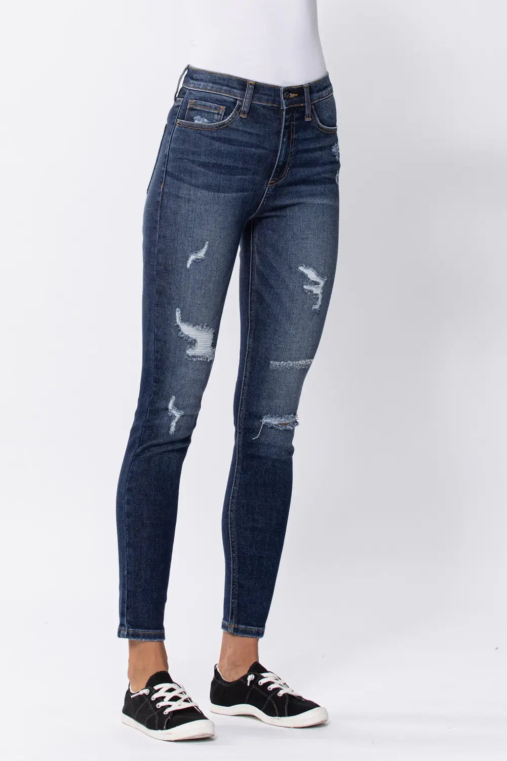 Aubrey Distressed Jeans